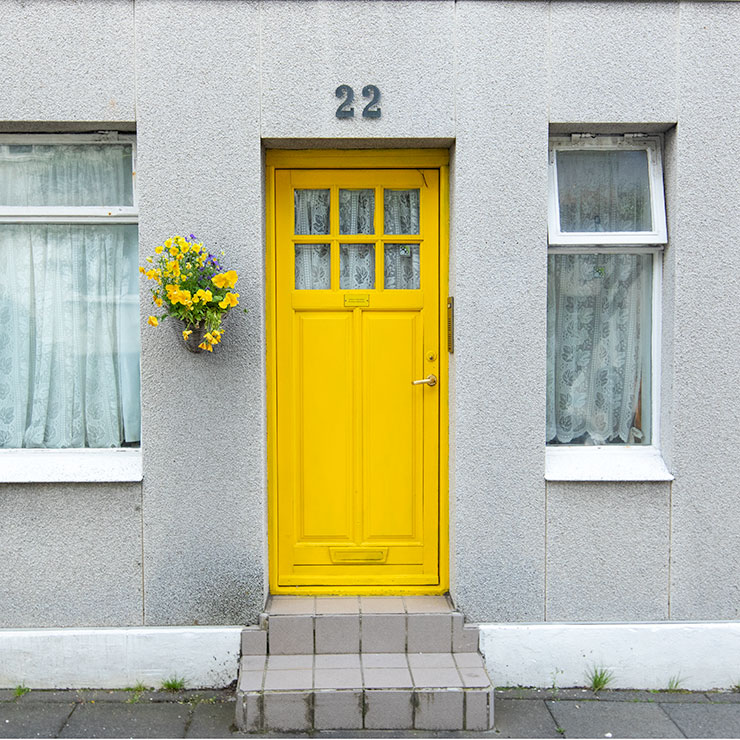 Yellow door in Reykjavík